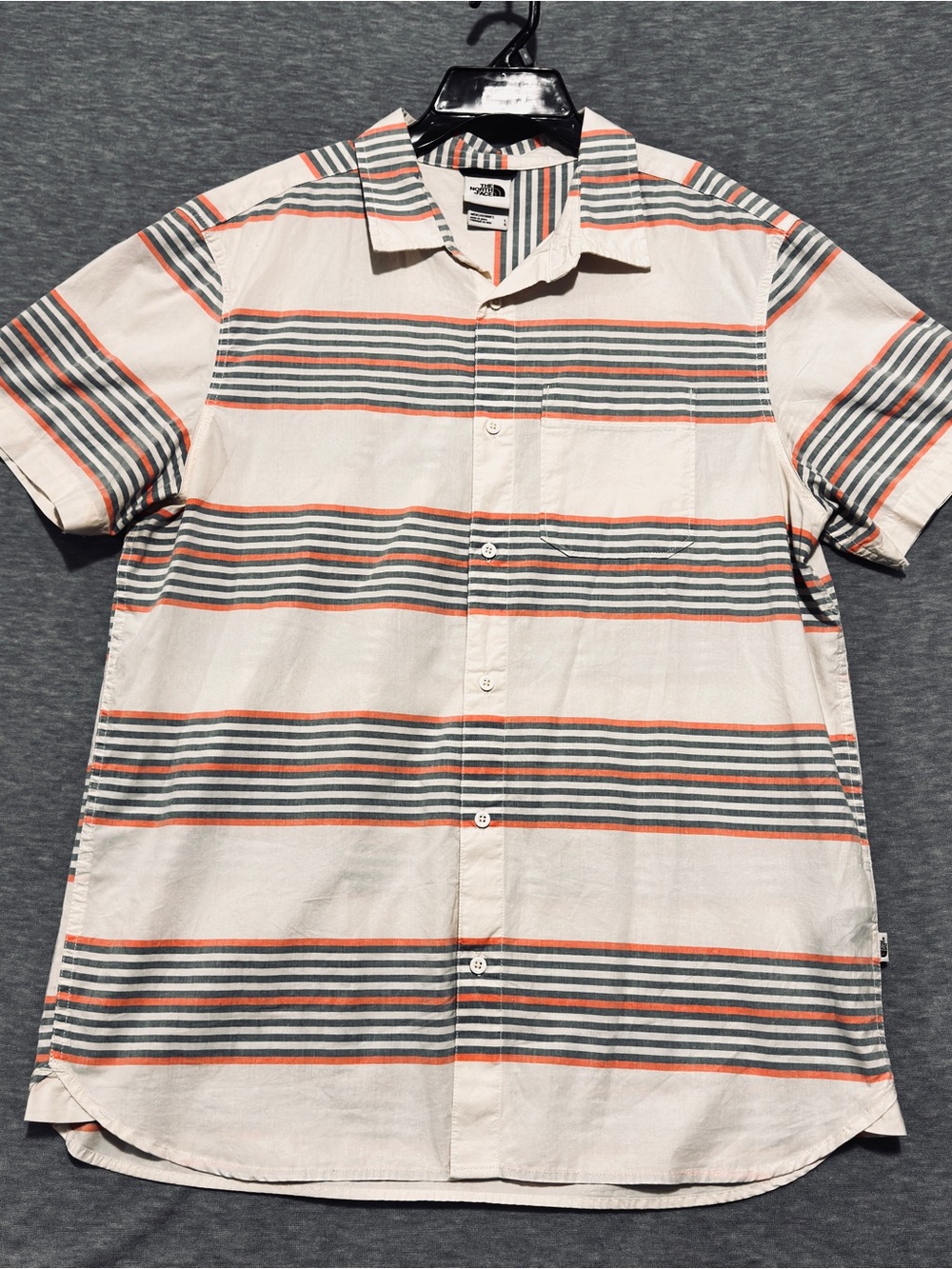 The North Face Shirt Mens size Large Baytrail Woven Cotton Striped Button-Up